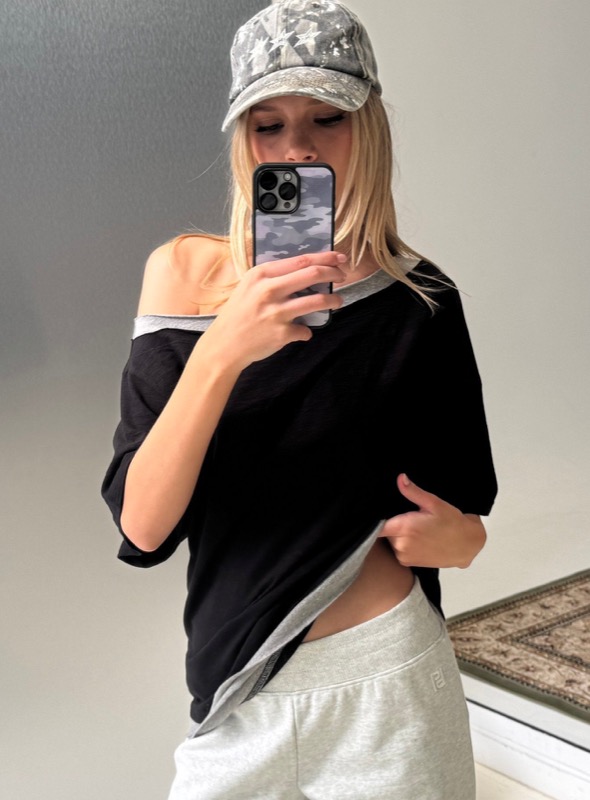 Celeia Layered Off Shoulder Tee Black / Grey