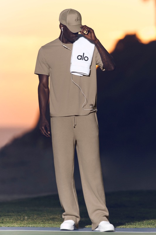 Street Essential Tee