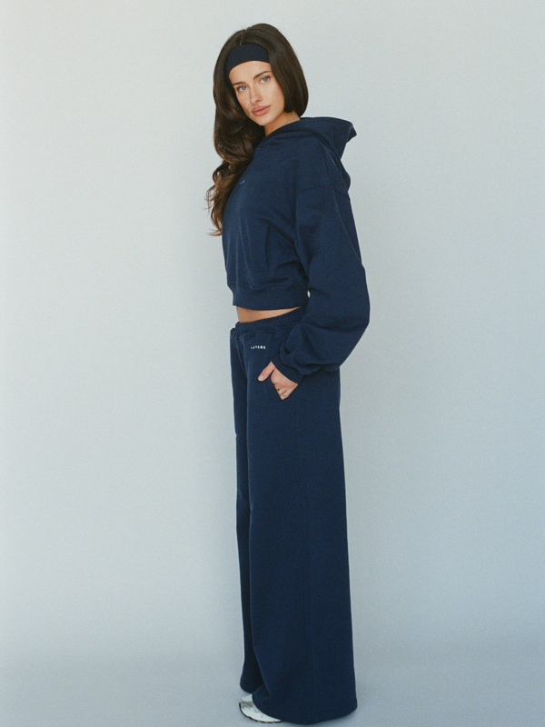 100% organic cotton wide-leg pant